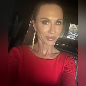 Meet your Posher, Angie